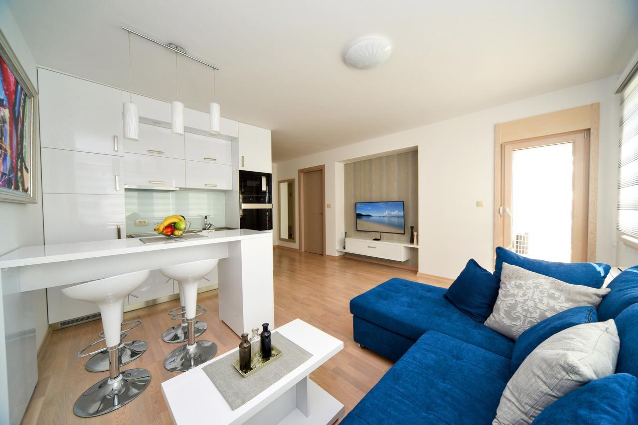 Lux Beach Apartment Budva Exterior photo