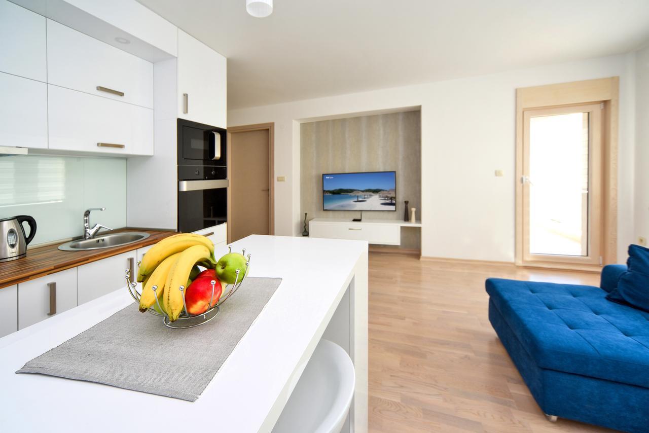 Lux Beach Apartment Budva Exterior photo